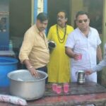 ज्येष्ठ पूर्णिमा पर शर्बत वितरण, लोगों ने बढ़-चढ़कर लिया लाभ