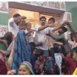 बुद्ध पूर्णिमा और शनि स्थापना दिवस पर विहिप-बजरंग दल ने बांटा प्रसाद, भक्तिमय रहा माहौल