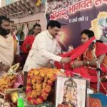 खाटू श्याम मंदिर में भागवत कथा में उमड़ी श्रद्धालुओं की भीड़,  पूर्व पालिकाध्यक्ष आशीष शर्मा ने कहा- भागवत जीवन जीने की कला
